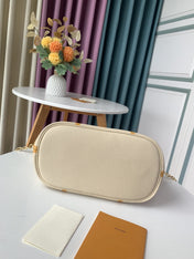 MARSHMALLOW HOBO CREAM SAFFRON GRAINED COWHIDE LEATHER