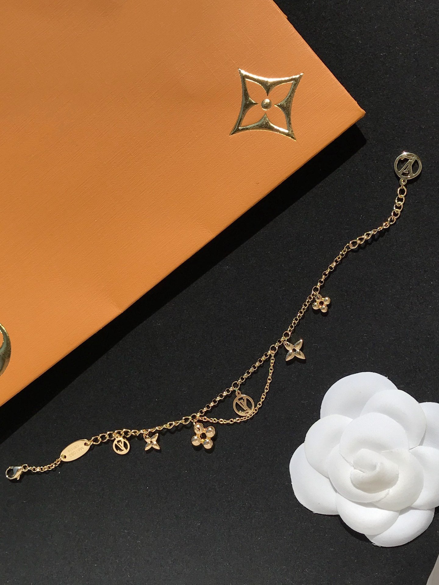 LV BLOOMING PINK GOLD MOP BRACELET