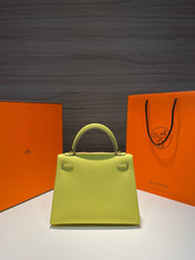 HM KELLY 25CM LIME EPSOM LEATHER GOLD HARDWARE