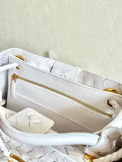 BV SMALL ANDIAMO 25CM WHITE LAMBSKIN
