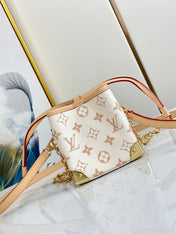 NOE PURSE 11.5 NANO CHARM CREAM PINK MONOGRAM CANVAS