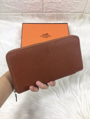 HM SILK'IN CLASSIC WALLET 20 RUSSET GRAINED CALFSKIN