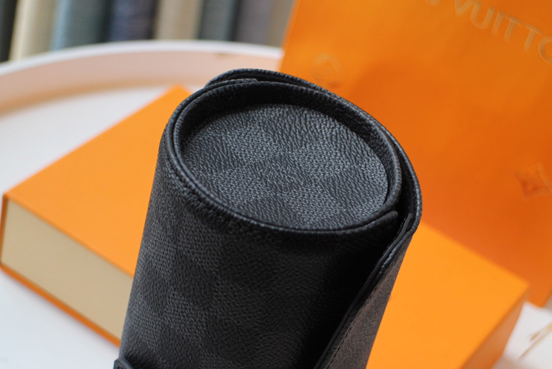 LV 25S ASTUCCIO PER 3 OROLOGI 20 IN BLACK DAMIER GRAPHITE CALFSKIN