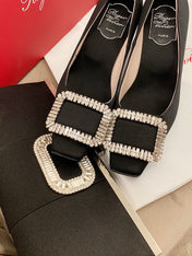 TROMPETTE PUMPS IN BLACK SILK CRYSTAL BUCKLE
