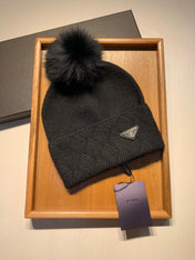 BEANIE HAT IN BLACK WOOL AND RABBIT FUR 361438