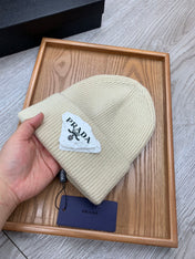 BEANIE HAT IN BISQUE BEIGE WOOL 431355
