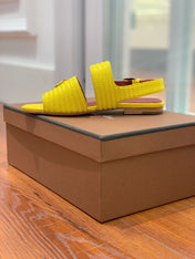 LP RAFFIA CHARMS STRAP FLATS SANDAL LEMON CALFSKIN