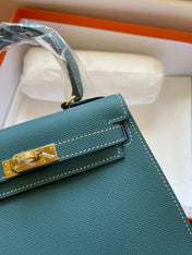 KELLY MINI 20 BAG IN PINE GREEN CALFSKIN WITH GOLD HARDWARE