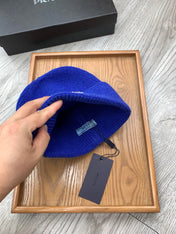 BEANIIE HAT IN AZURE BLUE WOOL 335033