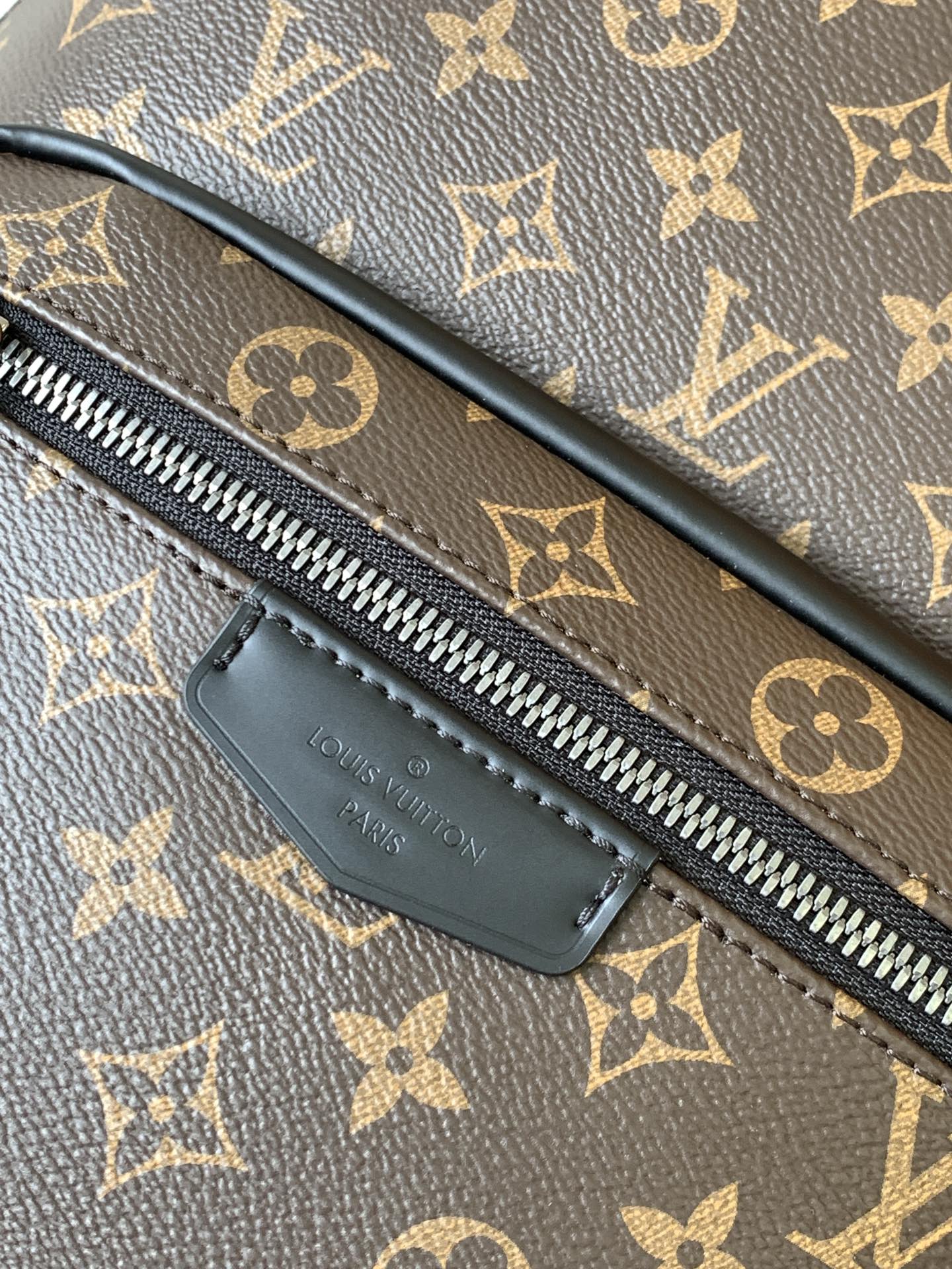 BACKPACK 40 IN BROWN MONOGRAM LAMBSKIN