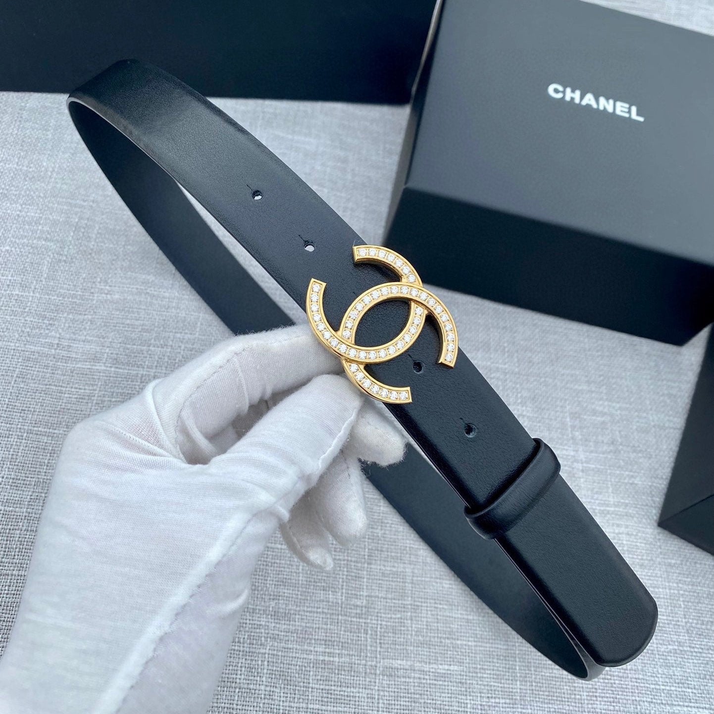 CHANEL 26S BELT 30 MM IN BLACK CALFSKIN WITH GOLD HARDWARE 661516