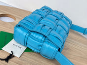 CASSETTE 28 IN SKY BLUE SOFT LAMBSKIN