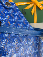 MONTMARTRE GM CASE 18 IN SAPPHIRE BLUE GOYARDINE CANVAS