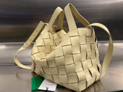 MEDIUM 28 CASSETTE BEIGE LAMBSKIN