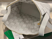 MEDIUM 28 CASSETTE WHITE LAMBSKIN