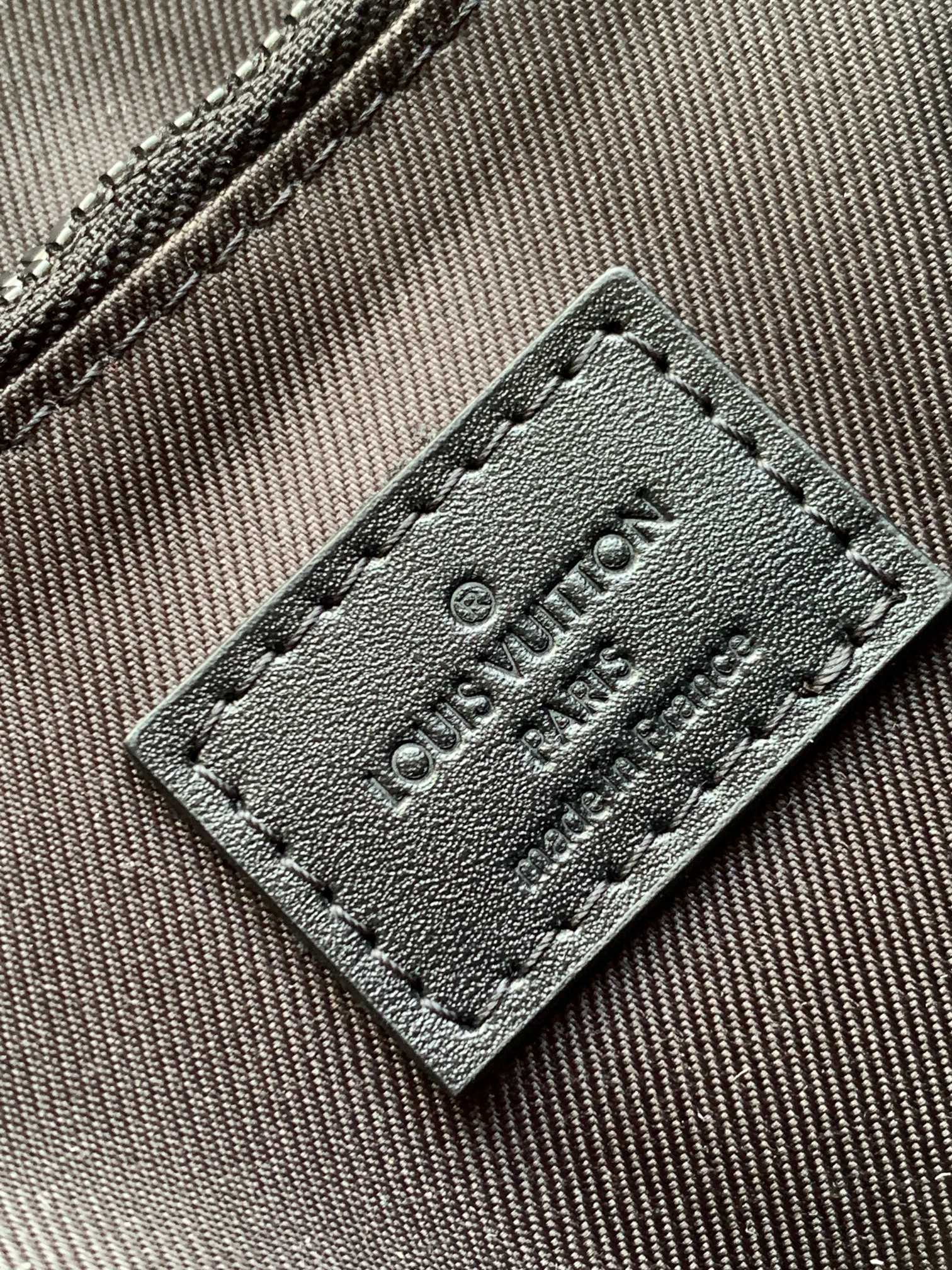 LV 25S S LOCK MESSENGER BAG 21 IN PURPLE AND BROWN MONOGRAM MACASSAR CANVAS