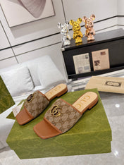GG EXCLUSIVE SLIDE SANDAL CARAMEL AND BROWN FABRIC