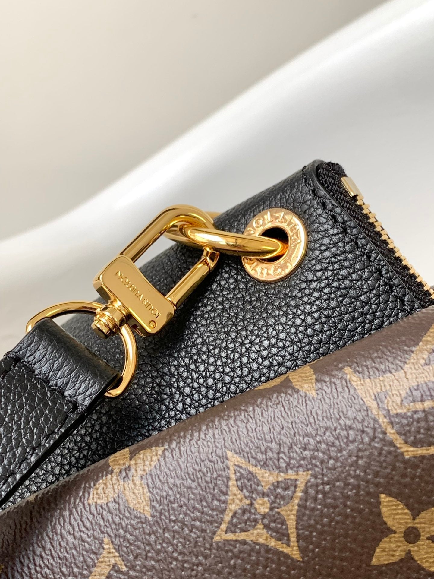 LV 25S OPÉRA MEDIUM BAG 26 IN BROWN AND BLACK MONOGRAM CALFSKIN GOLD HARDWARE