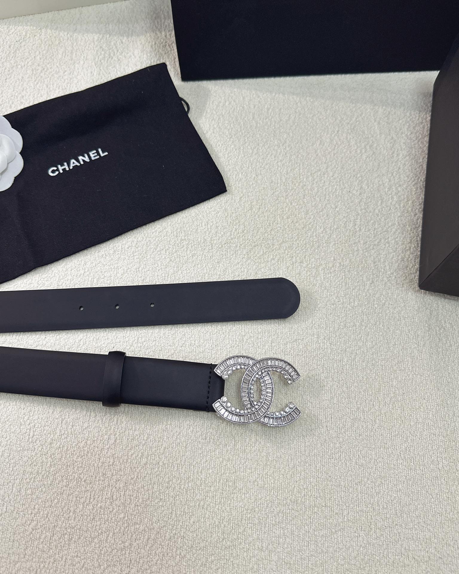 CHANEL 26S BELT 30 MM IN BLACK CALFSKIN 669346