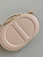 SIGNATURE 18 OVAL BAG IN BEIGE CALFSKIN