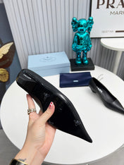 PRADA 26S POINTED TOE PUMPS 40MM IN BLACK CALFSKIN