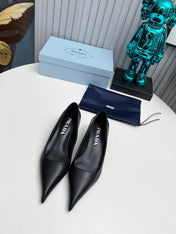 PRADA 26S POINTED TOE PUMPS 40MM IN BLACK CALFSKIN