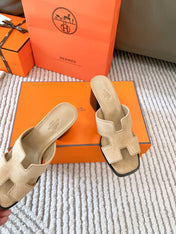 HELIA 60 SANDAL IN TUSCAN BEIGE SUEDE