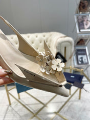 MEDIUM HEEL SLINGBACK ATTACHED CREATIVE FLOWERS IN BEIGE PATENT CALFSKIN
