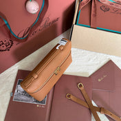 EXTRA POCKET L19 IN BRONZE BROWN GRAINED CALFSKIN WITH GOLD HARDWARE