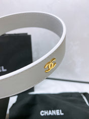 CC 30MM BELT IN WHITE SMOOTH CALFSKIN WHITE MIX BLACK METAL LOGO GOLD HARDWARE