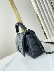 GO-14 MM 23 IN BLACK QUILTED LAMBSKIN BLACK HARDWARE