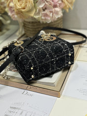 MINI 17 LADY BAG IN BLACK CANNAGE TWEED