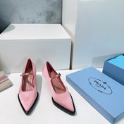 POINTED TOE MEDIUM HEEL PUMPS IN PINK SILK