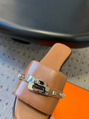 GIULIA FLAT SANDAL IN BRONZE BROWN CALFSKIN