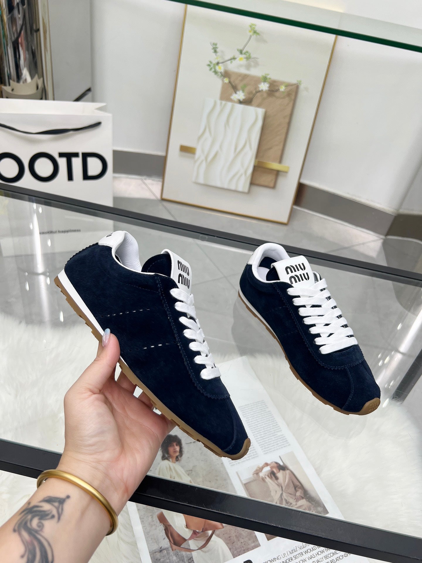 MIUMIU 26S SNEAKERS IN BLUE BLACK SUEDE