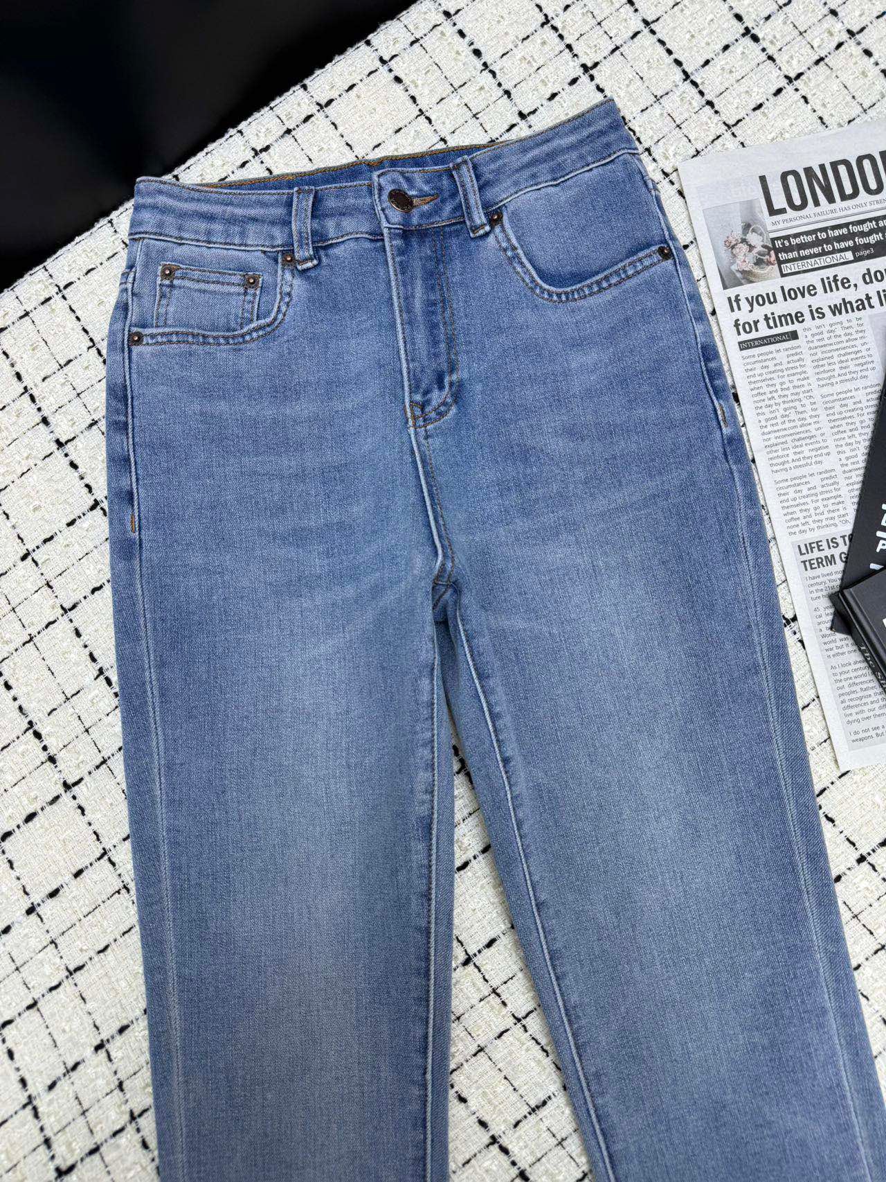PRADA 26S SKINNY JEANS 603