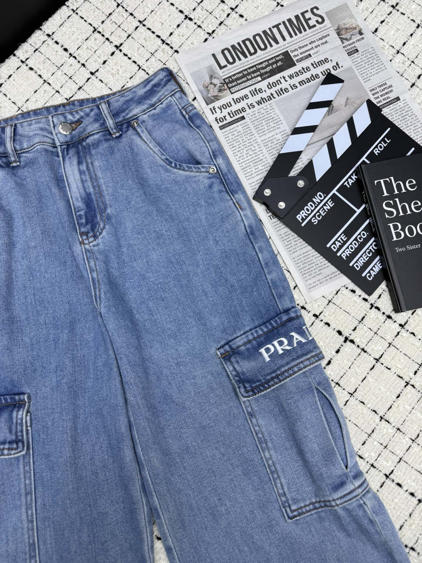 PRADA 26S CARGO JEANS 600