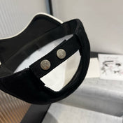 BASEBALL HAT IN BLACK WITH WHITE TRIM 673995