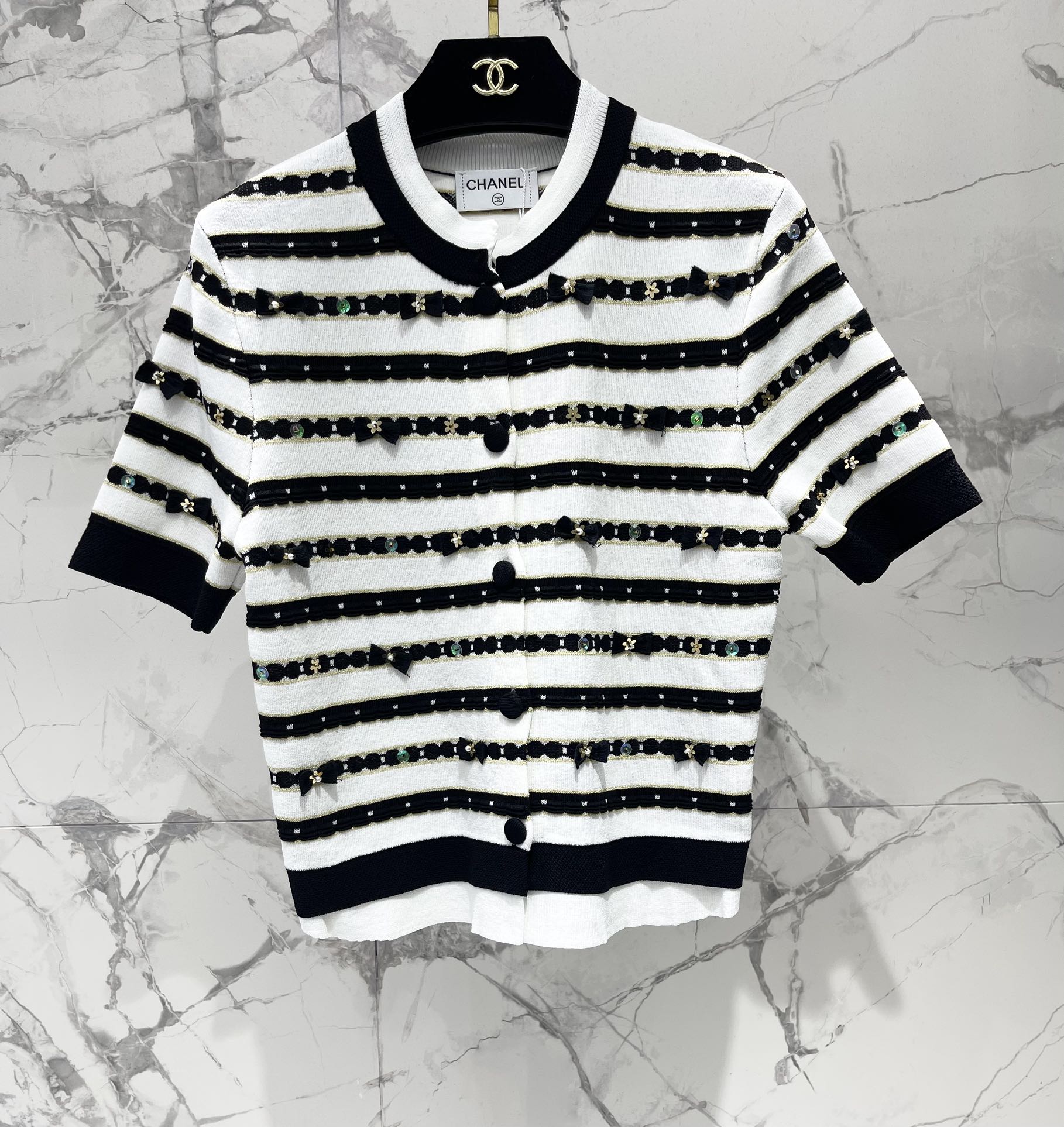CHANEL 25S SHORT-SLEEVE CARDIGAN STYLE 106
