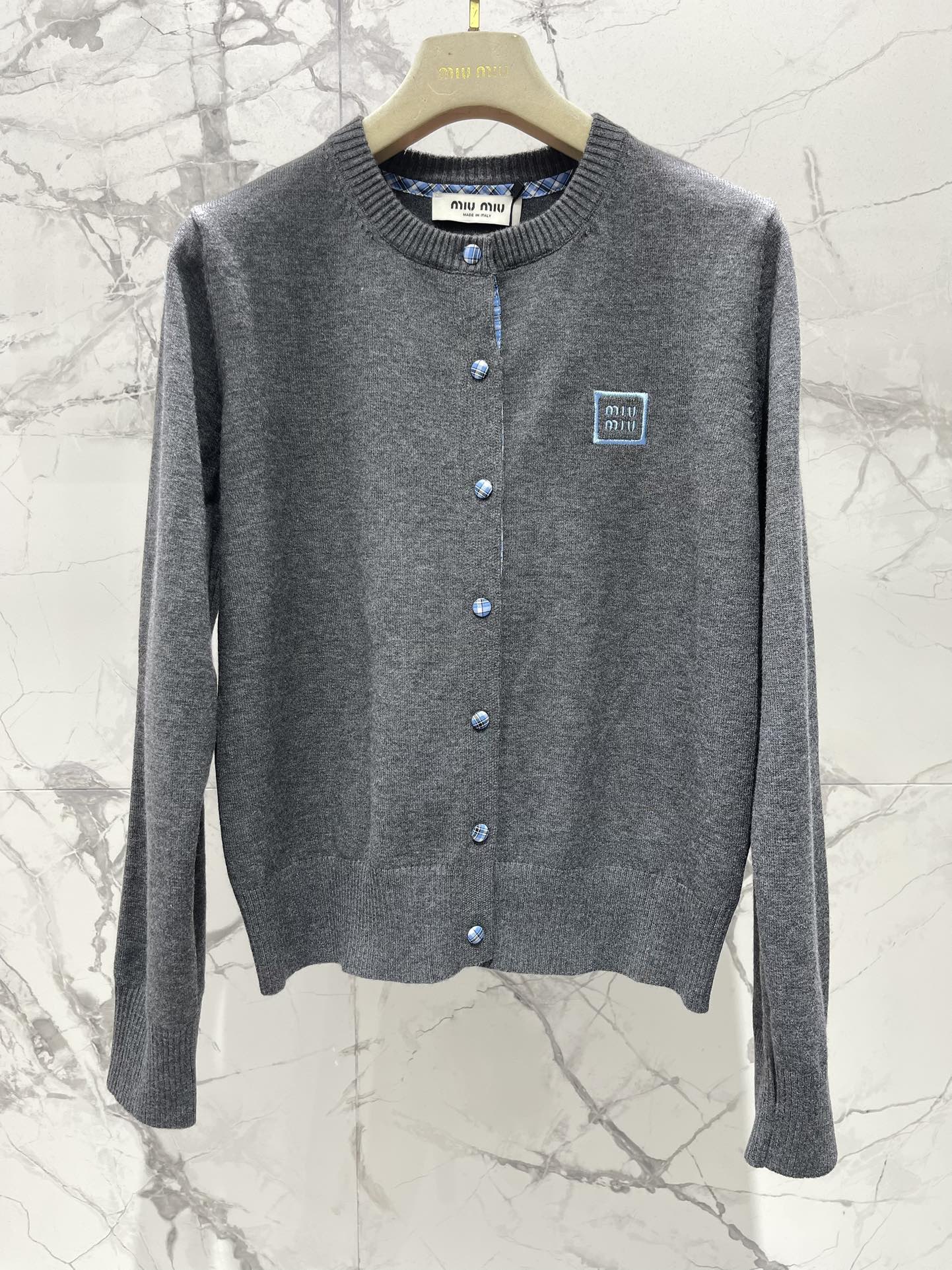 MIUMIU CARDIGAN STYLE 261