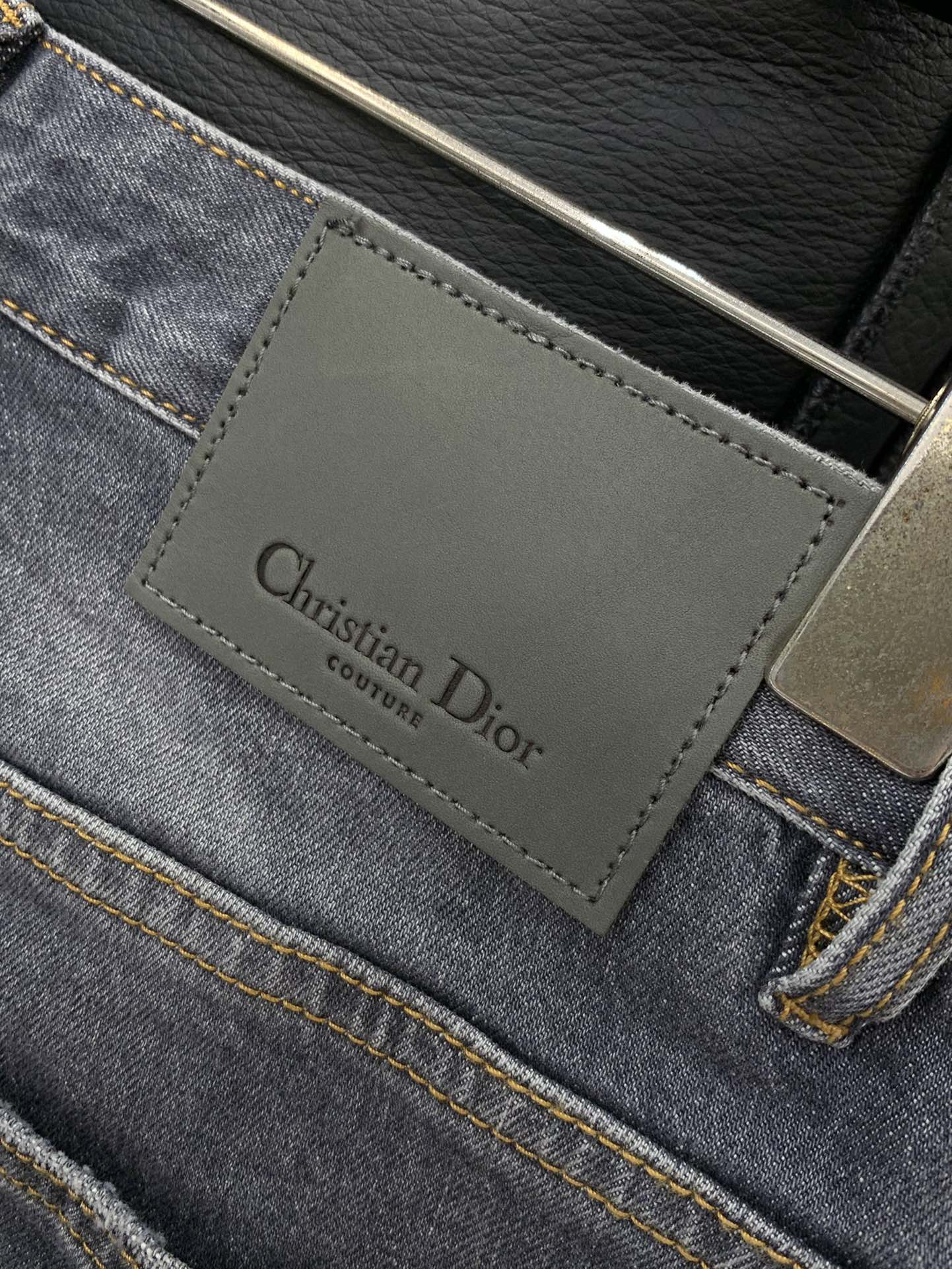 DIOR 25S JEANS STYLE 208