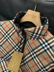 BURBERRY 25S REVERSIBLE DOWN VEST 065
