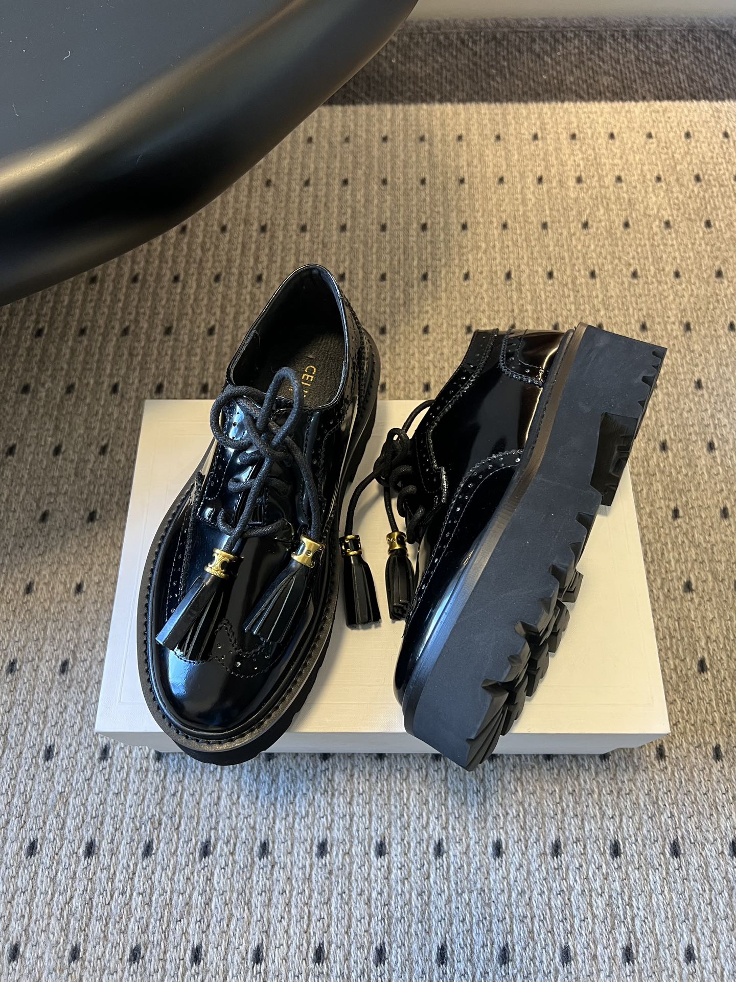 CELINE 26S SAINTNJORD TASSEL LOAFER 50 MM IN BLACK CALFSKIN
