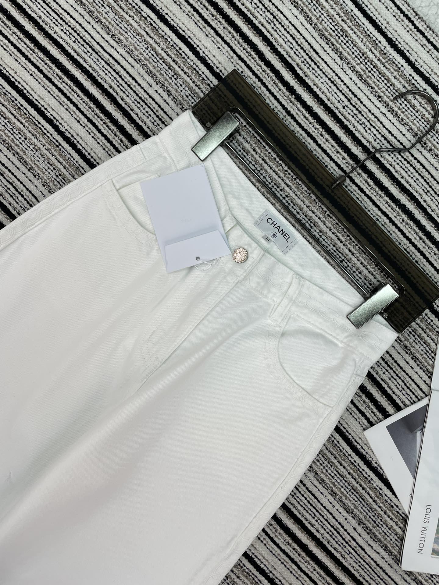 CHANEL 26S WIDE-LEG JEANS 895