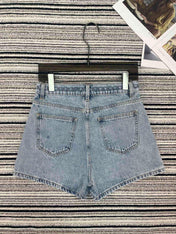 CHANEL 26S SHORTS 900