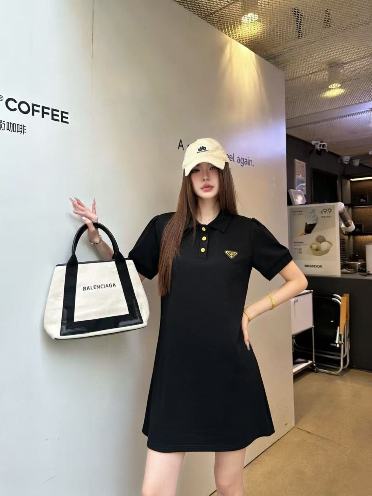 PRADA 26S SHORT-SLEEVE POLO DRESS STYLE 828