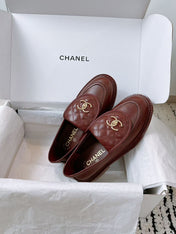 CC QUILTED FLAP LOAFERS IN BURGUNDY RED CALFSKIN GOLD HARDWARE