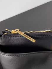 RODEO SHOULDER BAG 22 IN BLACK CALFSKIN GOLD HARDWARE