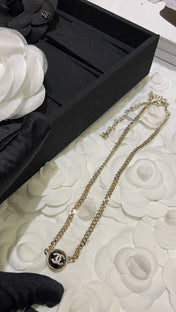 DOUBLE C ONYX NECKLACE GOLD DIAMOND