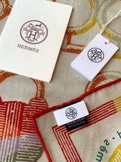 HERMES 26S PRINTED SQUARE SCARF 135 IN CASHMERE AND SILK 307236